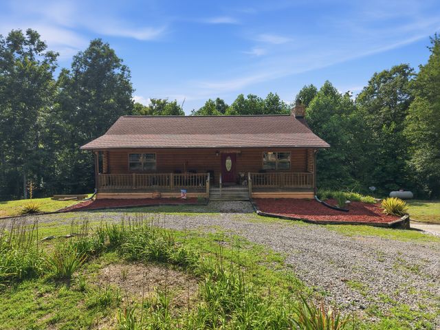 5010 Hidden Ln, Crawford, TN 38554
