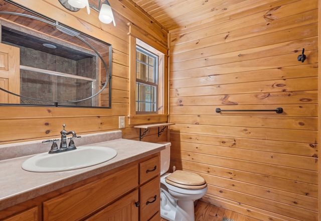 5010 Hidden Ln, Crawford, TN 38554