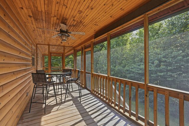 5010 Hidden Ln, Crawford, TN 38554