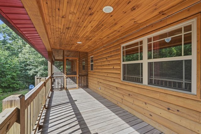 5010 Hidden Ln, Crawford, TN 38554