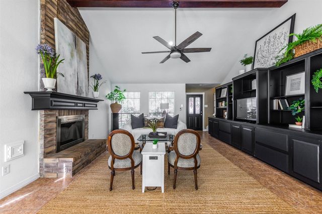 16331 Mccormick Dr, Houston, TX 77095