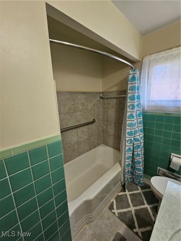 6369 Anita Drive, Parma Heights, OH 44130