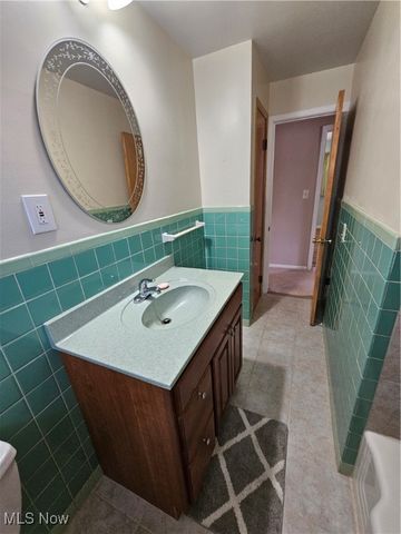 6369 Anita Drive, Parma Heights, OH 44130