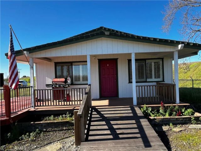 24186 Orangewood Road, Corning, CA 96021