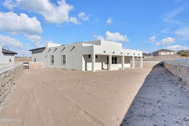 13316 Emerald Wind Court, Horizon City, TX 79928