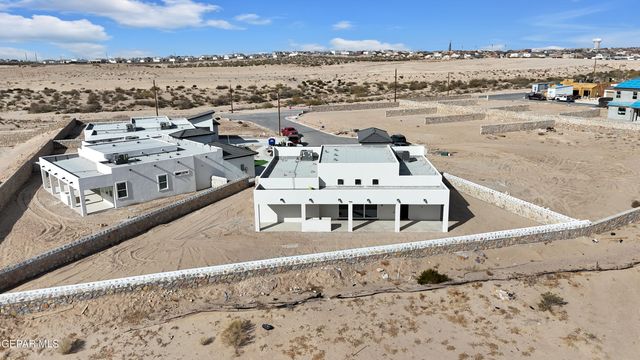 13316 Emerald Wind Court, Horizon City, TX 79928