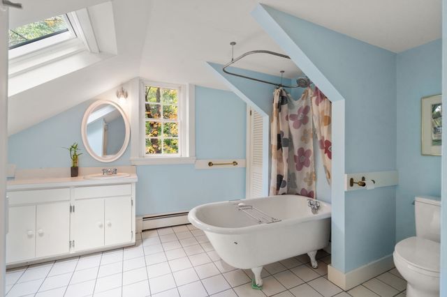 270 Concord Rd, Lincoln, MA 01773