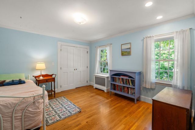 270 Concord Rd, Lincoln, MA 01773
