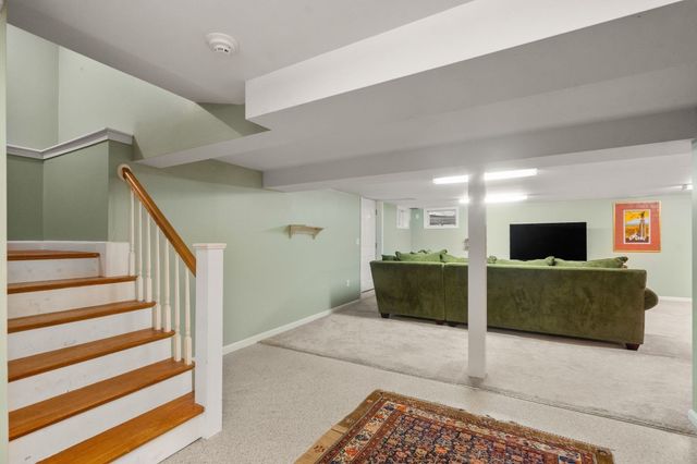 270 Concord Rd, Lincoln, MA 01773
