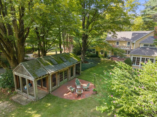 270 Concord Rd, Lincoln, MA 01773