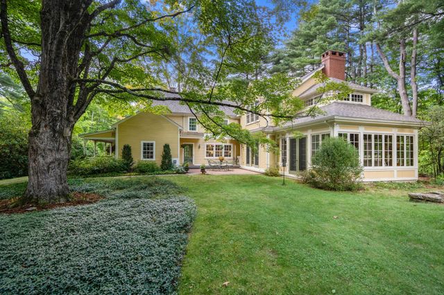 270 Concord Rd, Lincoln, MA 01773