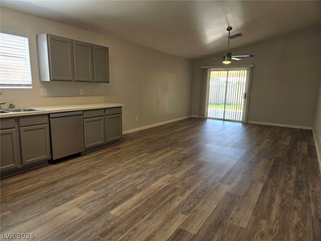 10163 Spider Rock Avenue, Las Vegas, NV 89135