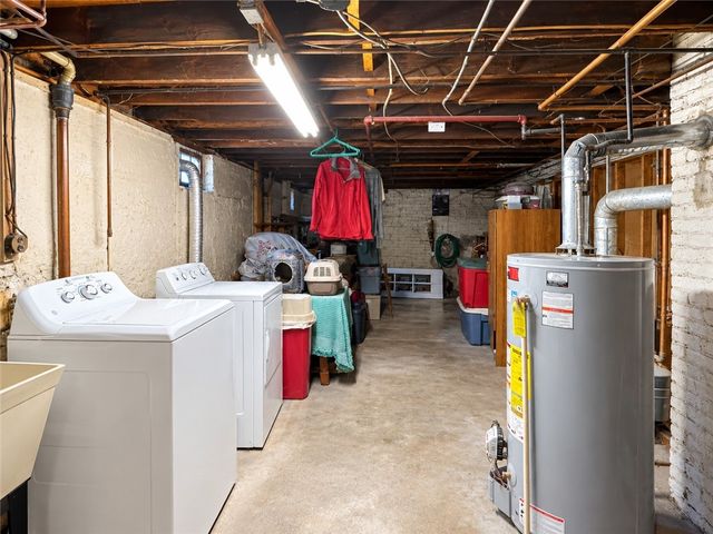 23 Whitford Avenue, Pawtucket, RI 02860