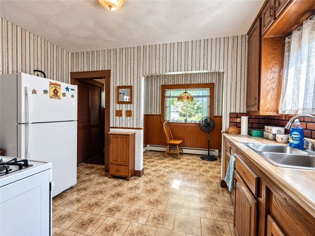 23 Whitford Avenue, Pawtucket, RI 02860
