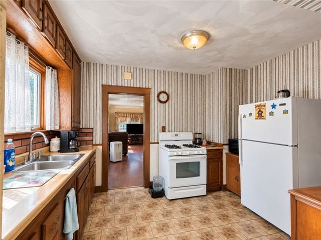 23 Whitford Avenue, Pawtucket, RI 02860
