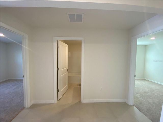 308 HICKORY COURSE RADIAL, Ocala, FL 34472