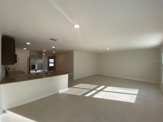 308 HICKORY COURSE RADIAL, Ocala, FL 34472