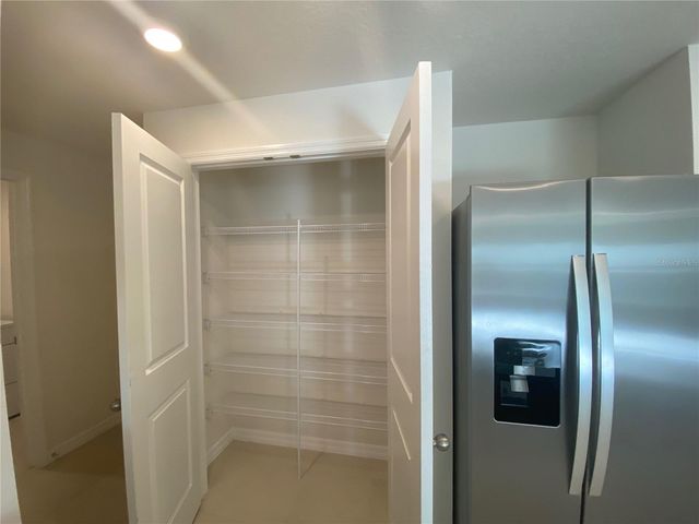 308 HICKORY COURSE RADIAL, Ocala, FL 34472