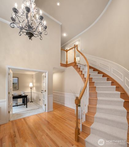 18138 NE 130th Place, Redmond, WA 98052