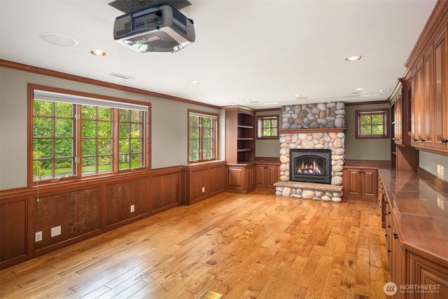 18138 NE 130th Place, Redmond, WA 98052