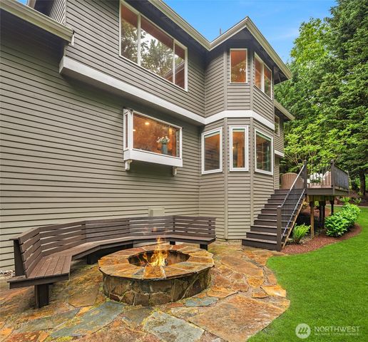 18138 NE 130th Place, Redmond, WA 98052
