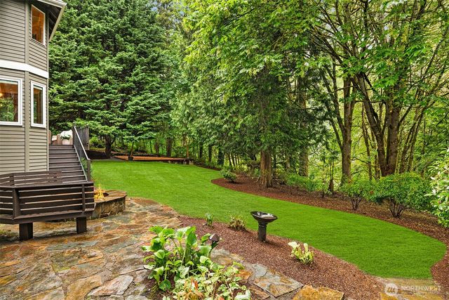 18138 NE 130th Place, Redmond, WA 98052
