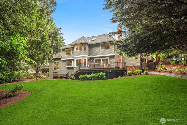 18138 NE 130th Place, Redmond, WA 98052