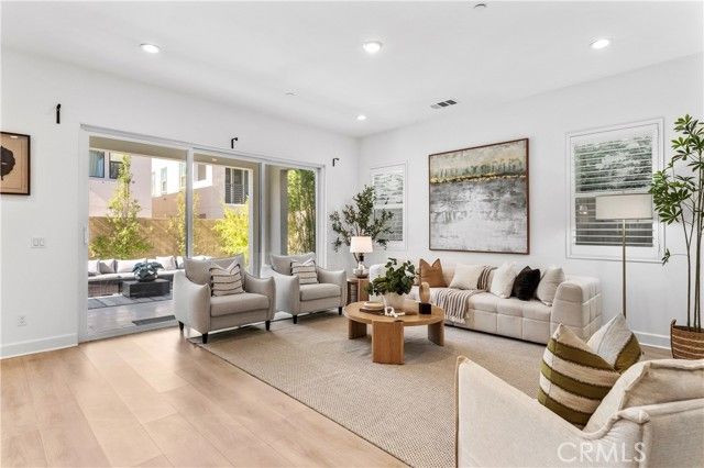 105 Shear, Irvine, CA 92618