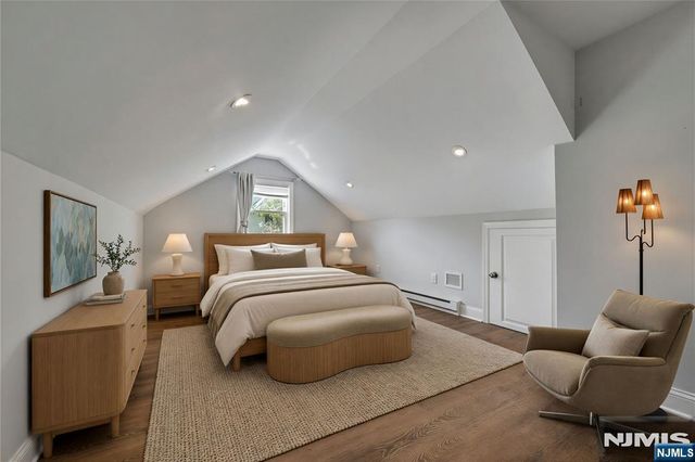 430 Bender Avenue, Roselle Park, NJ 07204