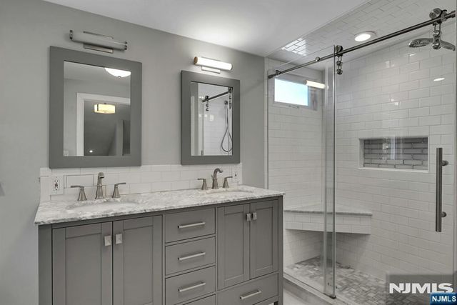 430 Bender Avenue, Roselle Park, NJ 07204