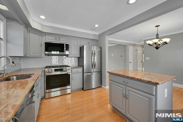 430 Bender Avenue, Roselle Park, NJ 07204