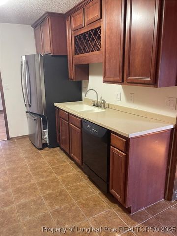 609 Georgetown Circle, Fayetteville, NC 28314