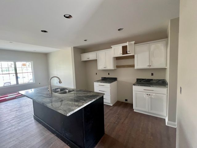 102 Bow Bridge Drive, Berea, KY 40403