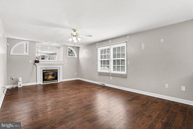 1036 MEADOW DR, Reading, PA 19605
