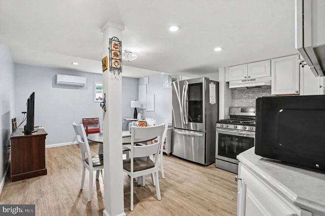 1036 MEADOW DR, Reading, PA 19605