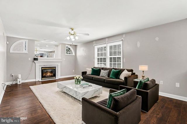 1036 MEADOW DR, Reading, PA 19605