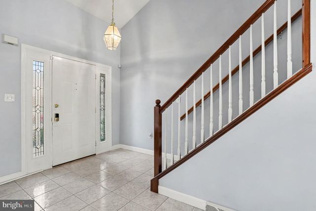 1036 MEADOW DR, Reading, PA 19605