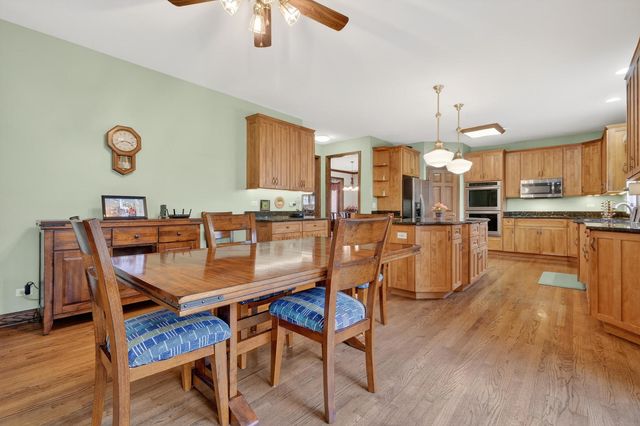 1036 E Talbot Street, Arlington Heights, IL 60004