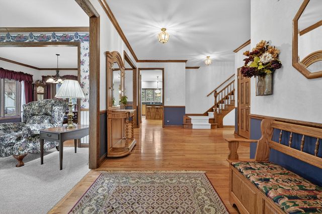 1036 E Talbot Street, Arlington Heights, IL 60004