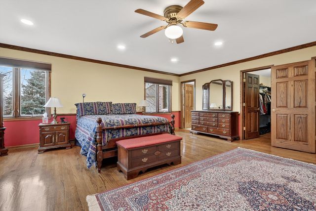 1036 E Talbot Street, Arlington Heights, IL 60004
