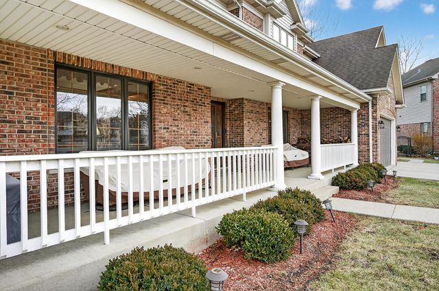 1036 E Talbot Street, Arlington Heights, IL 60004