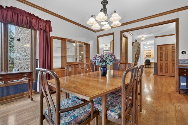 1036 E Talbot Street, Arlington Heights, IL 60004