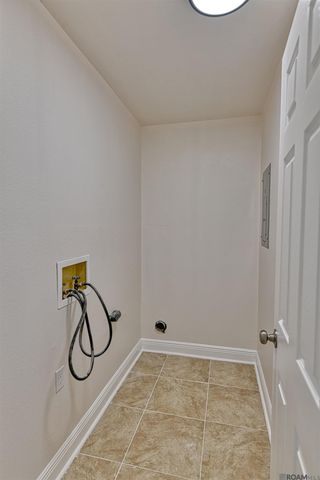 7618 Chairman Ave, Baton Rouge, LA 70817