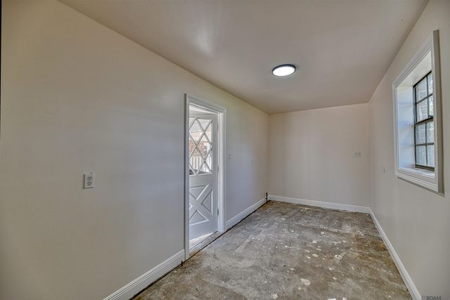 7618 Chairman Ave, Baton Rouge, LA 70817