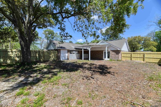 7618 Chairman Ave, Baton Rouge, LA 70817