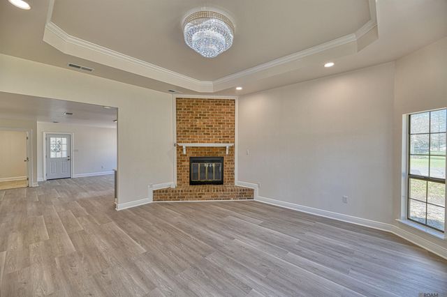 7618 Chairman Ave, Baton Rouge, LA 70817