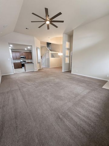 8723 W Crescent Lake Circle, Baytown, TX 77521