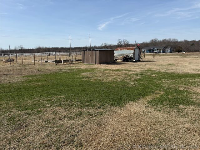 5611 S 377th West Avenue, Mannford, OK 74044