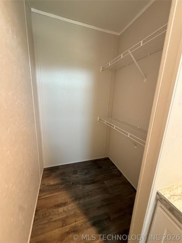 5611 S 377th West Avenue, Mannford, OK 74044