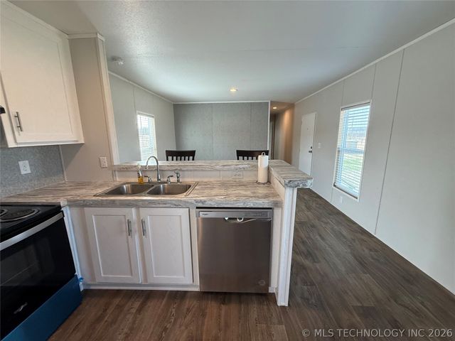 5611 S 377th West Avenue, Mannford, OK 74044